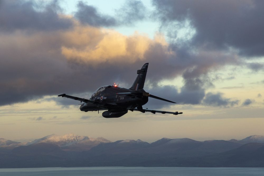 Hawk T2 Air to air
